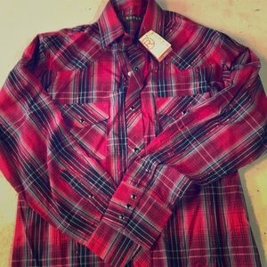 Red and black western plaid snap shirt yoke